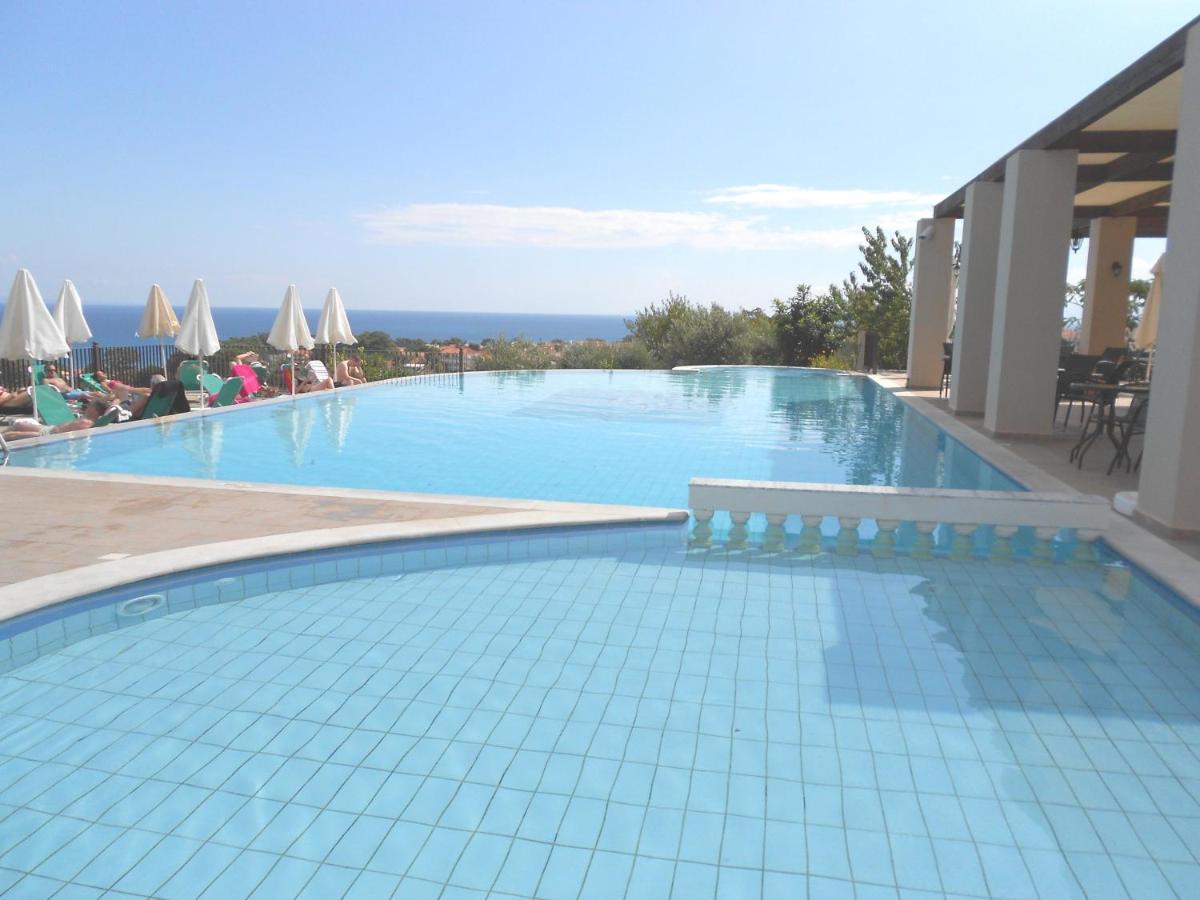 Livadaki Village Hotel Skala  Zewnętrze zdjęcie