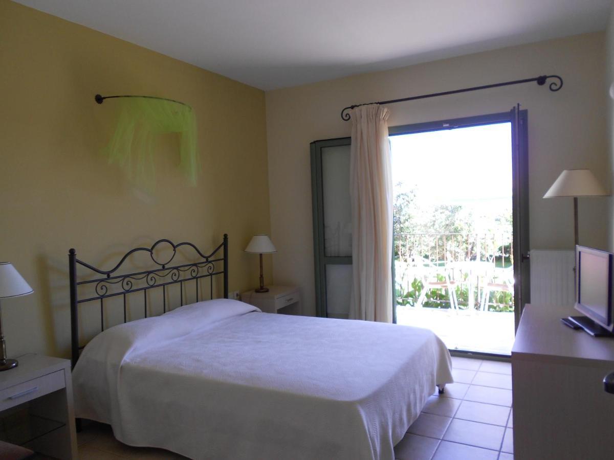 Livadaki Village Hotel Skala  Zewnętrze zdjęcie